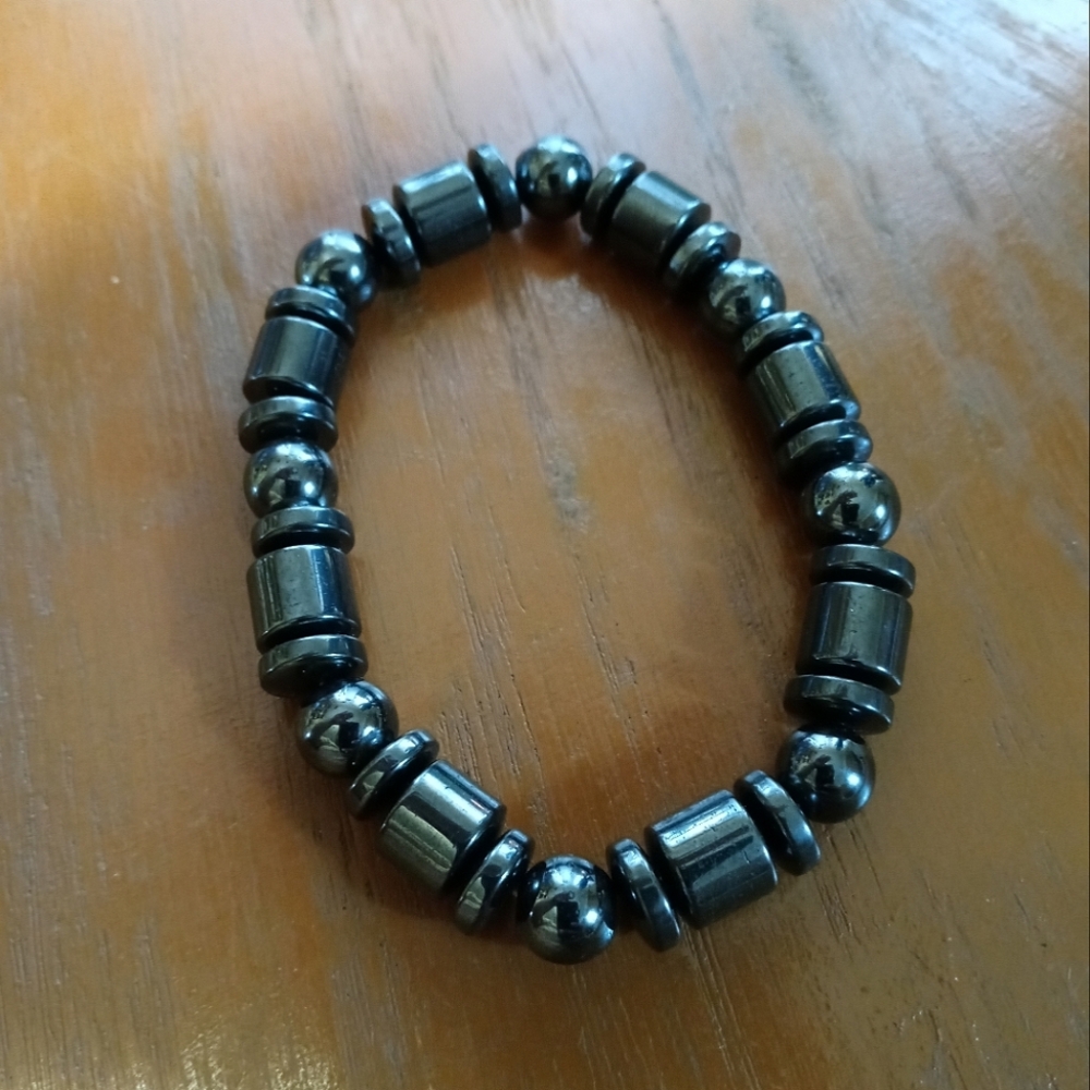Magnetic bracelet - Picture 2 of 3